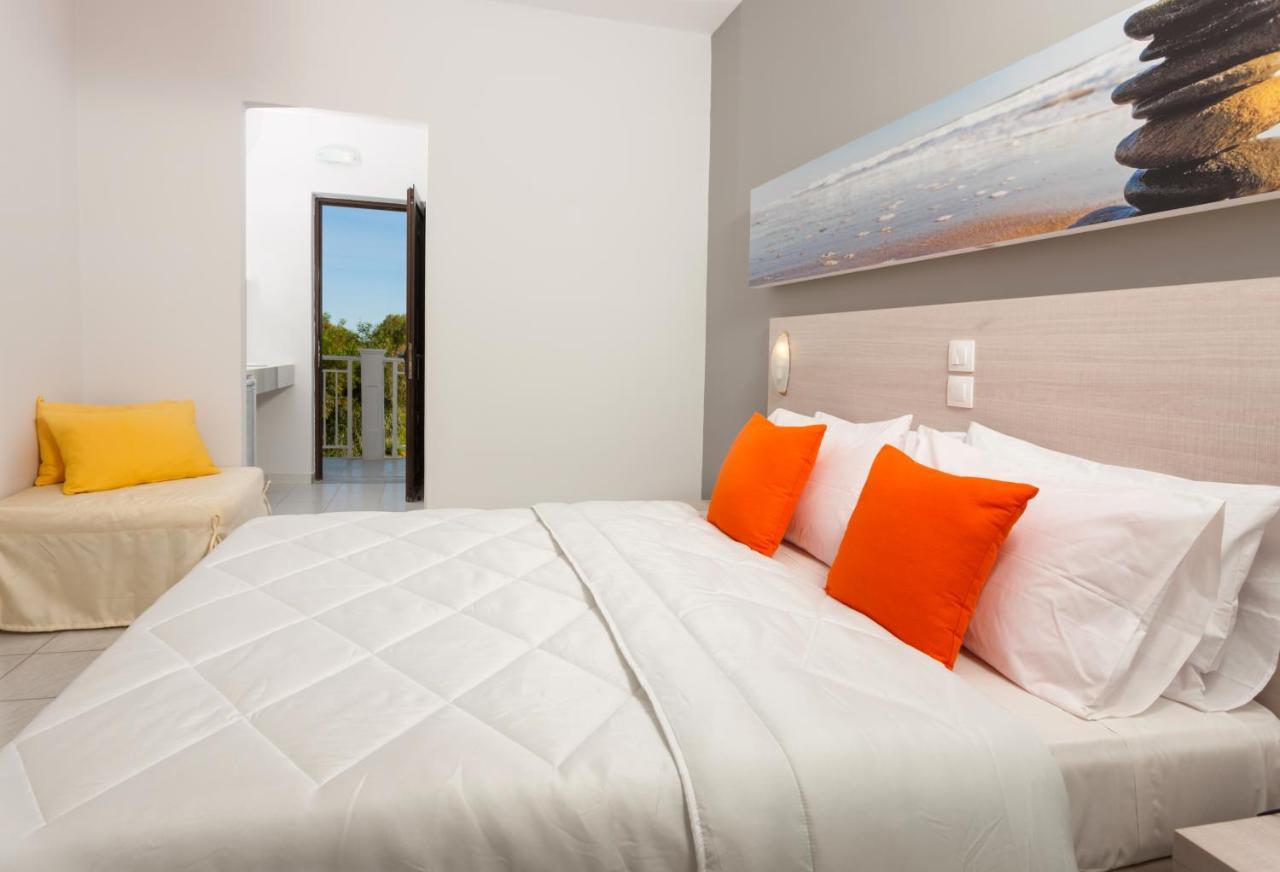 Cavo D' Oro Hotel & Suites กาลามากี ภายนอก รูปภาพ
