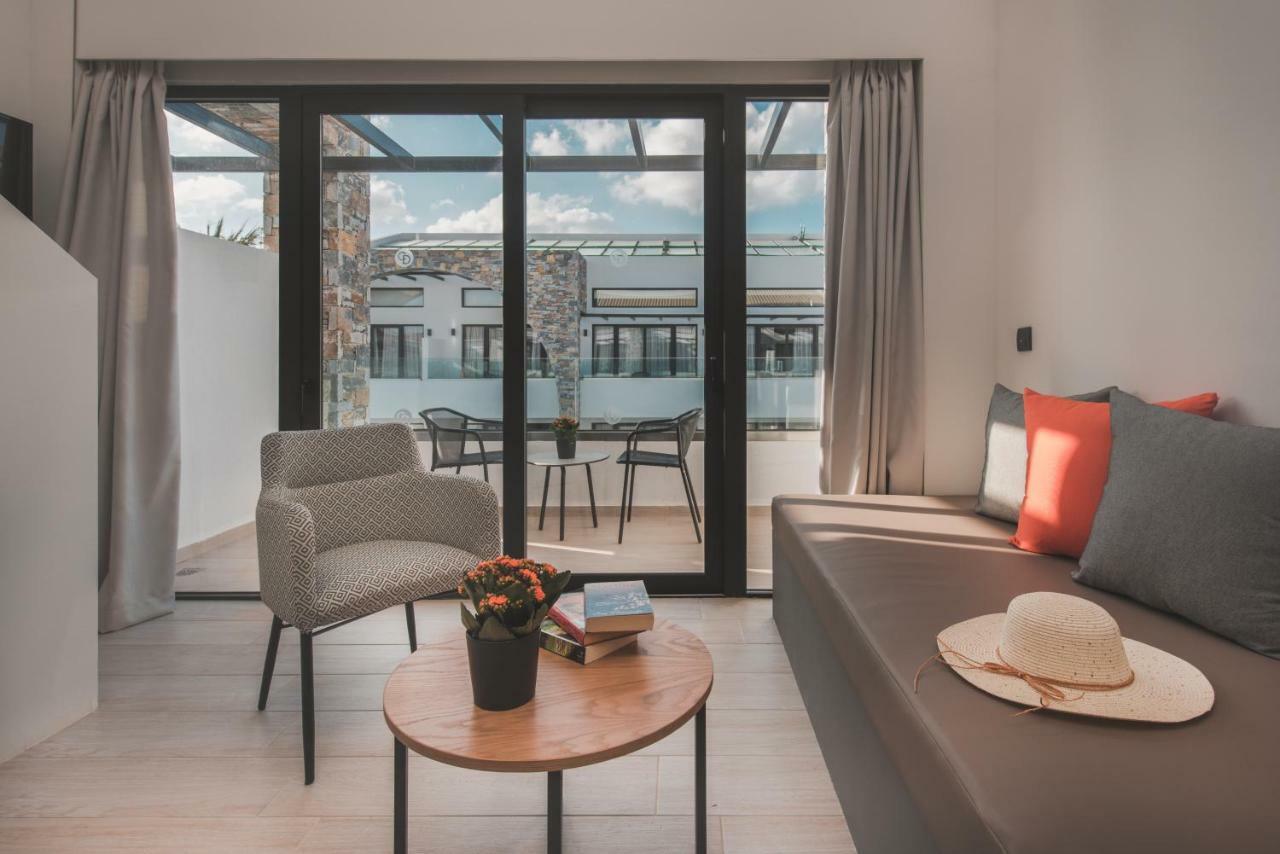Cavo D' Oro Hotel & Suites กาลามากี ภายนอก รูปภาพ